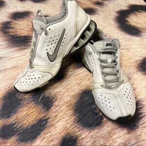 Nike Reax Rockstar Cross Trainer Sneakers Size 7 in White & Gray